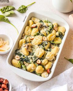 Gnocchis aux champignons épinards et noisettes