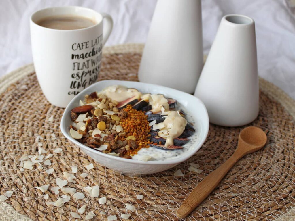Overnight coconut porridge