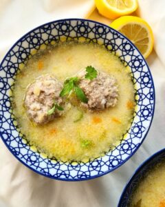 Youvarlakia ou soupe de boulettes