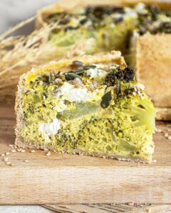 Quiche brocolis, curry et chèvre