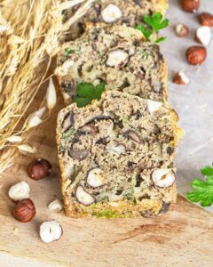 Mini cake aux champignons noisettes et comté