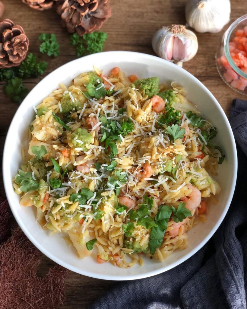 Orge au chou romanesco et crevettes
