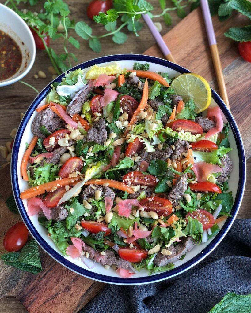 Salade thaï au bœuf