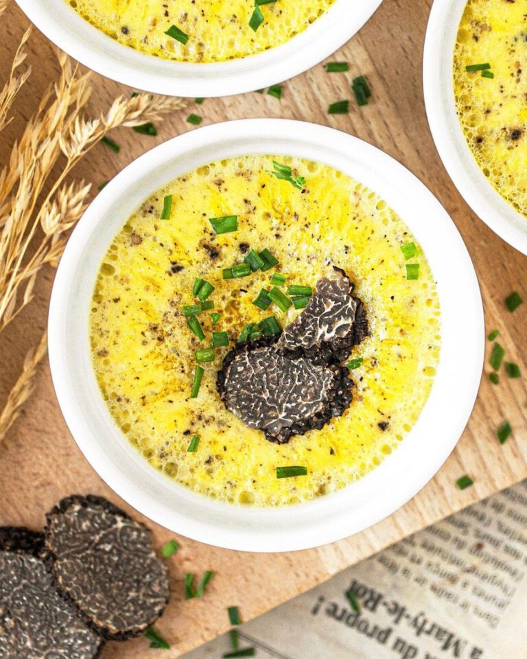 Oeufs cocotte à la truffe Oeufs cocotte à la truffe