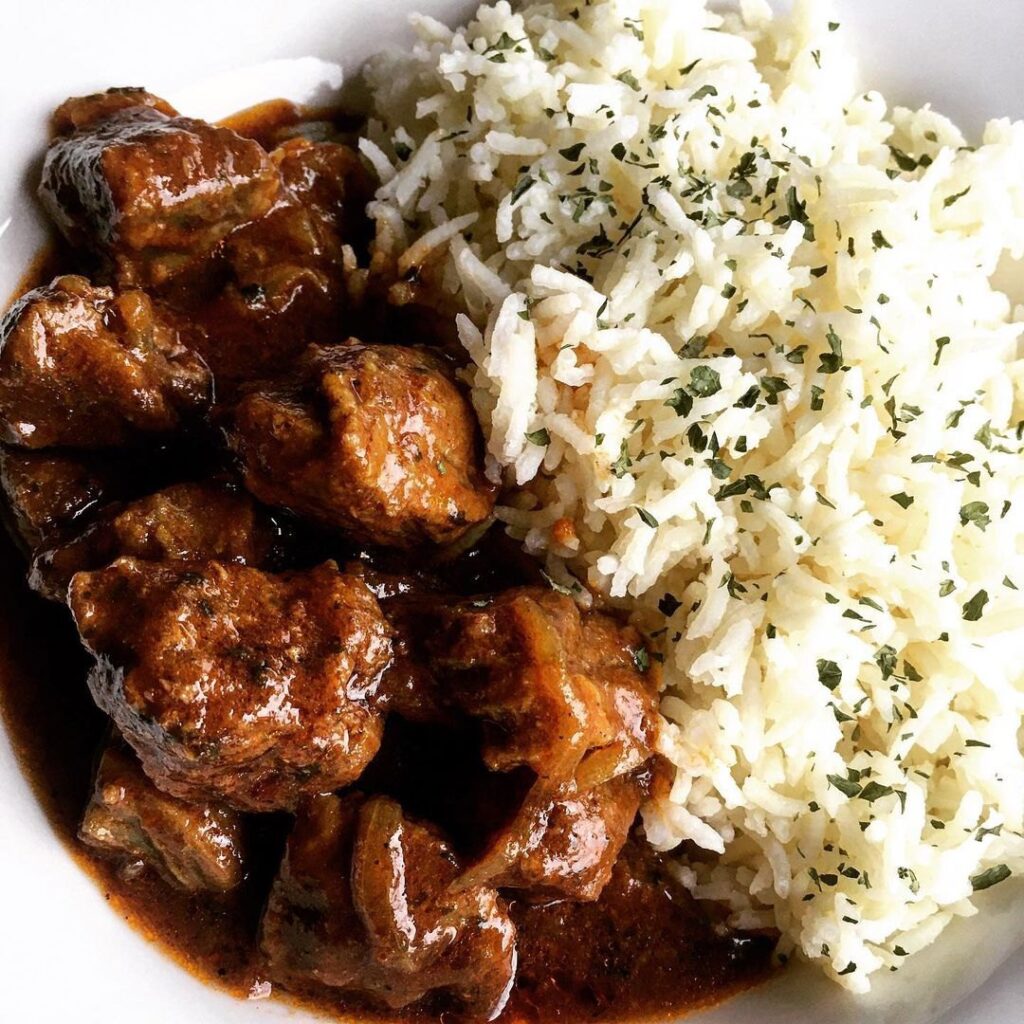 Mijoté de bœuf au gingembre et riz