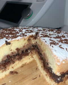 Gâteau de Savoie à la pâte à tartiner