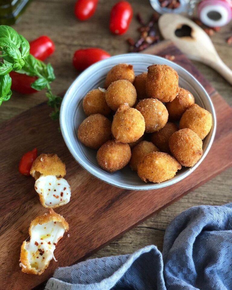 Billes de mozzarella panée Billes de mozzarella panée