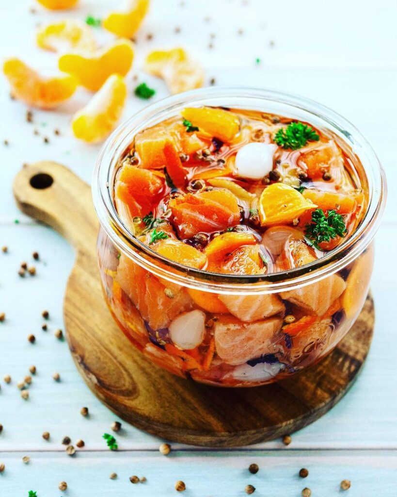 Saumon mariné à la mandarine-coriandre