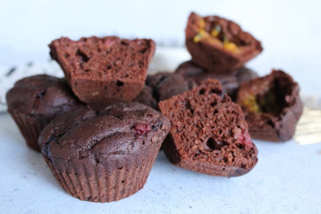 Moelleux au chocolat fourrés aux fruits