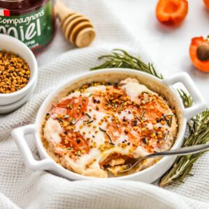 Clafoutis-miel-abricot-romarin