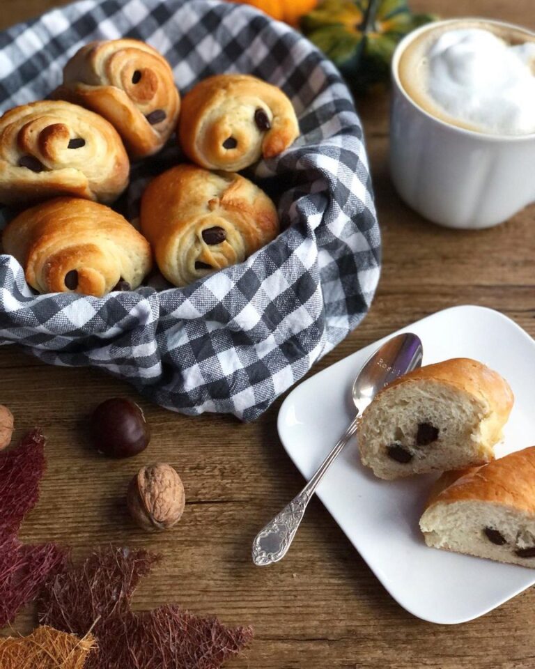 Pains au chocolat briochés