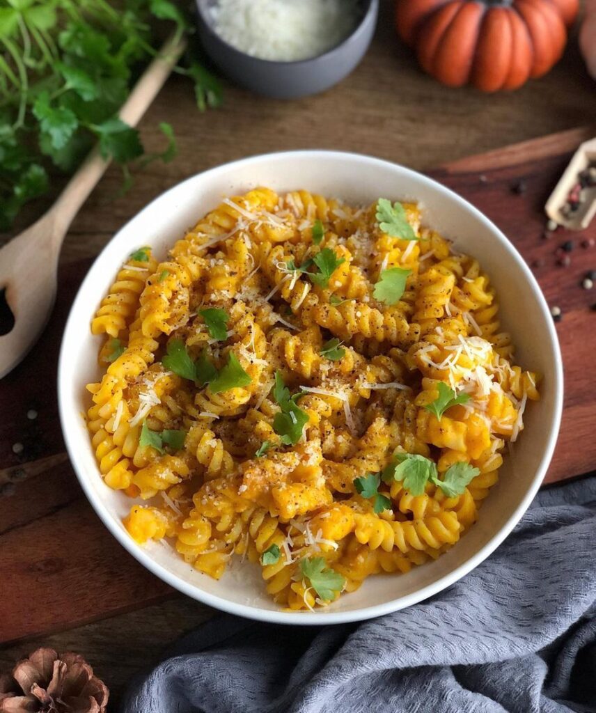 Pâtes cacio peppe à la citrouille