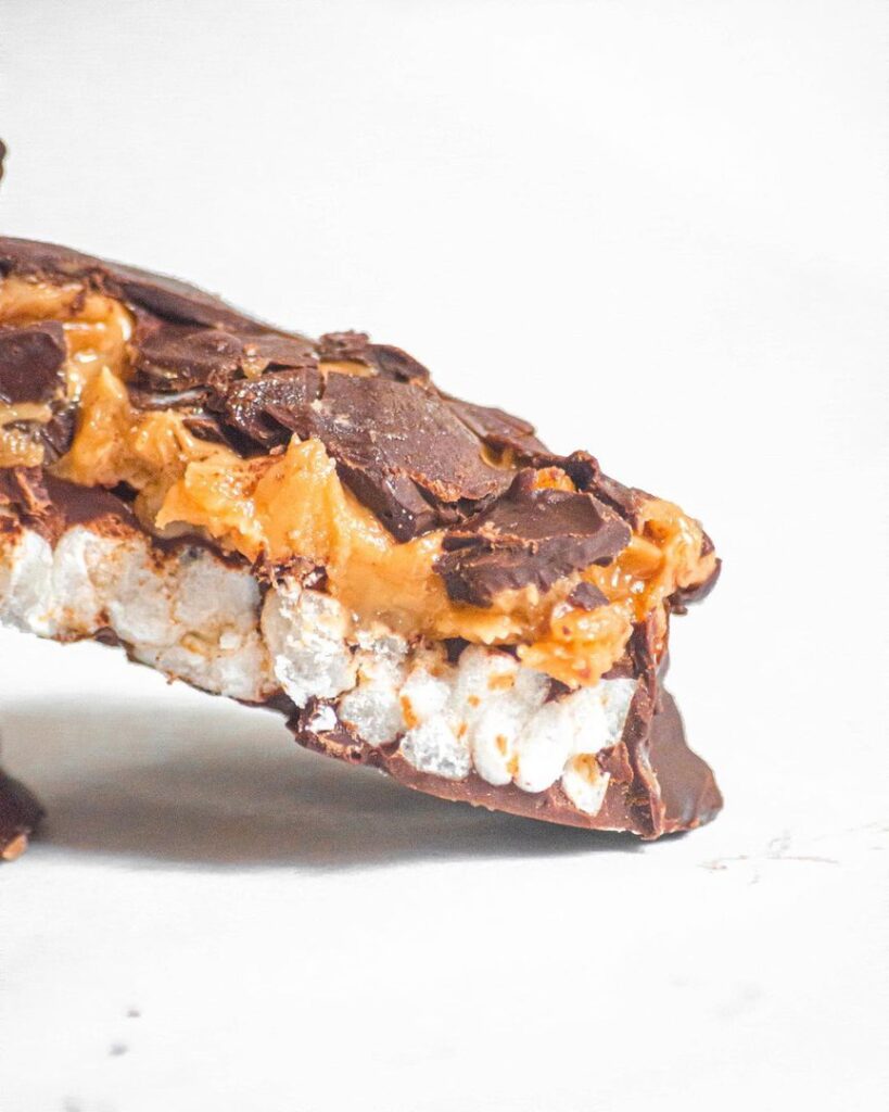 Peanut butter & chocolate rice cracker Snack
