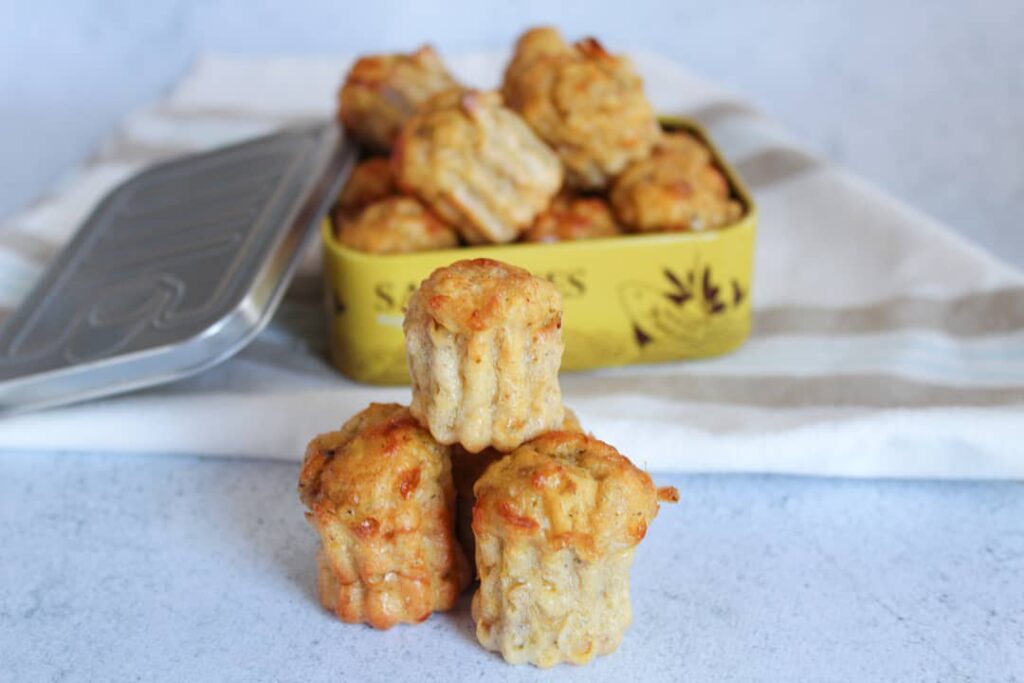 Cannelés au thon et au gruyère