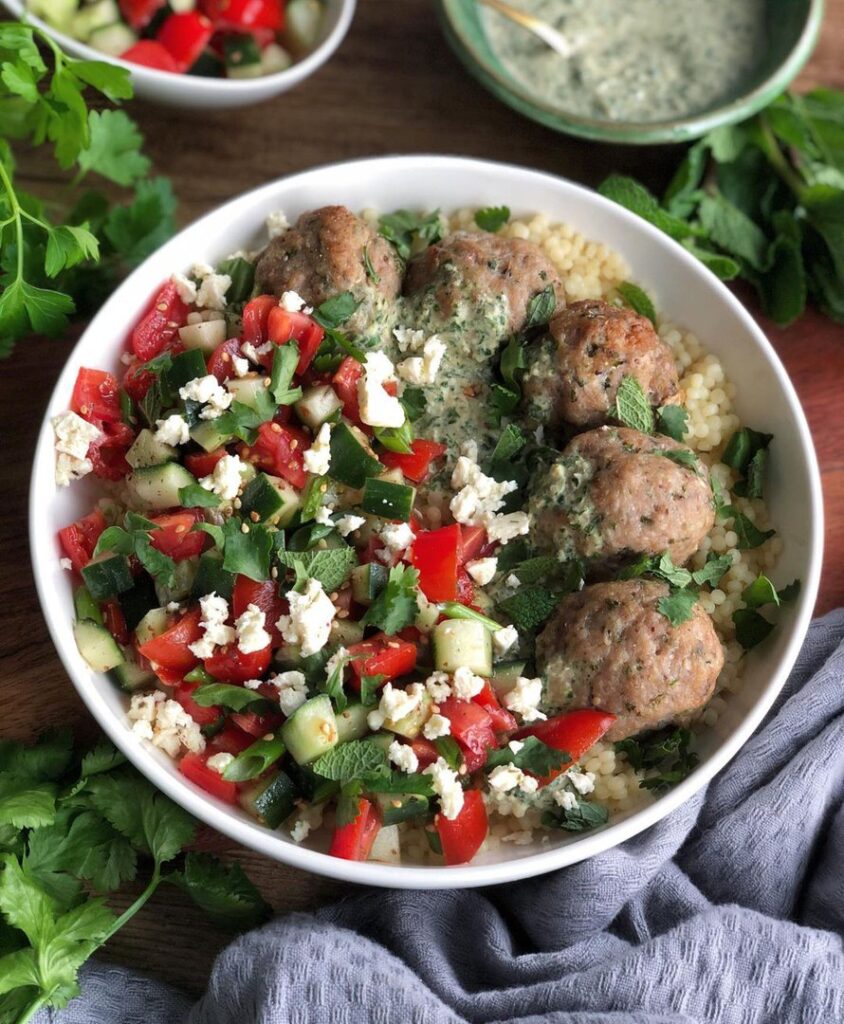 Boulettes au zataar et sauce verte