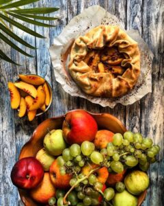 Tarte à la poudre d&rsquo;amandes et aux pêches