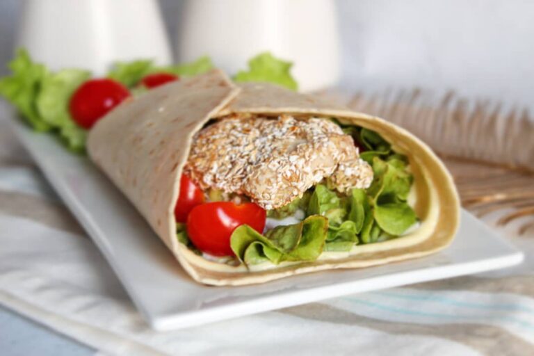 Wrap au poulet cottage cheese et avocat Wrap au poulet cottage cheese et avocat