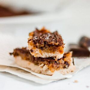 Barre protéinée au caramel