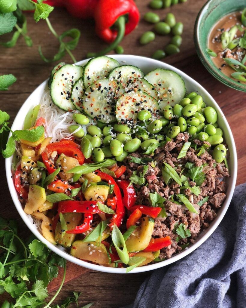 Salade thaï de vermicelles et boeuf