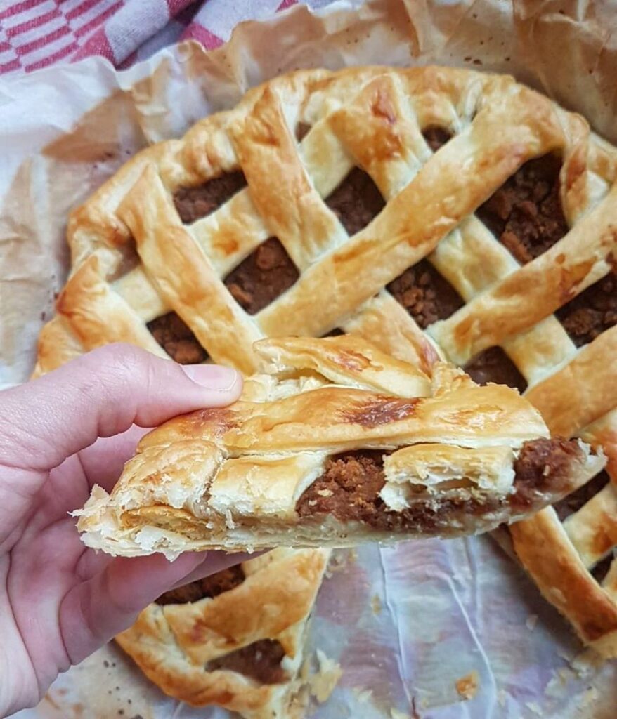 Tarte express compote de pommes / spéculoos