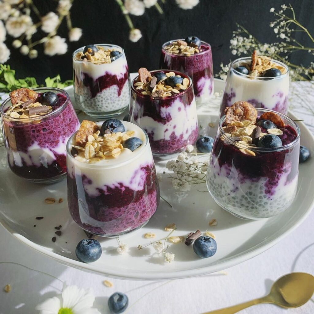 Puddings de chia à la myrtille