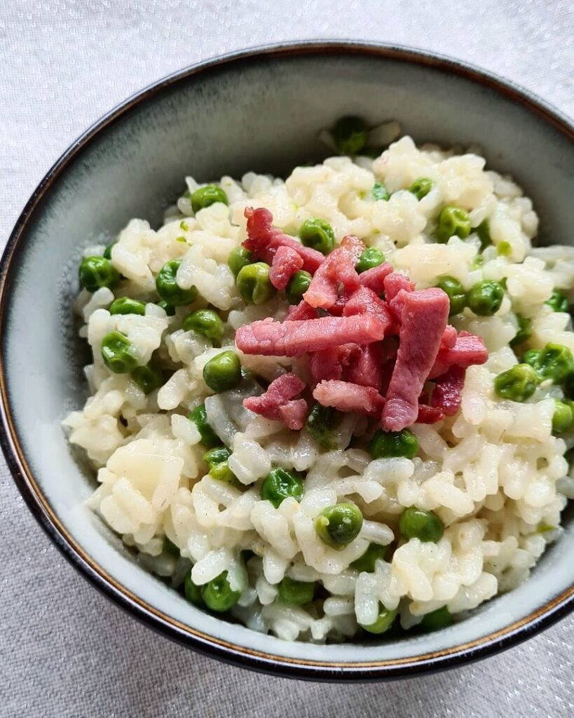 Risotto lardons petits pois et huile de truffe
