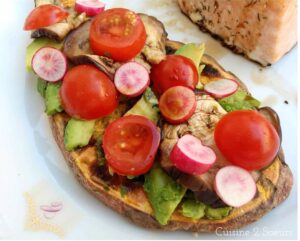 Tartine de patate douce aux légumes