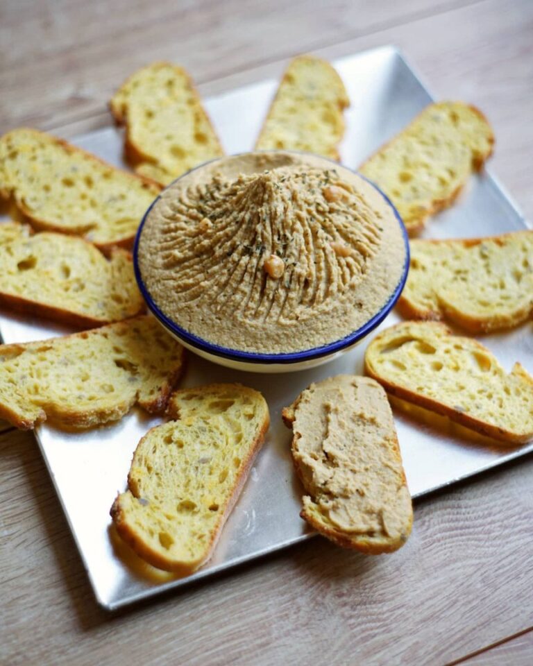 Toasts au houmous Toasts au houmous