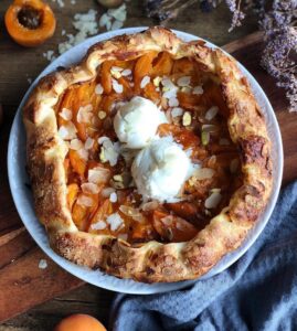 Tarte rustique abricots