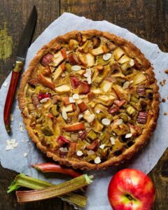 Tarte aux pommes et rhubarbe