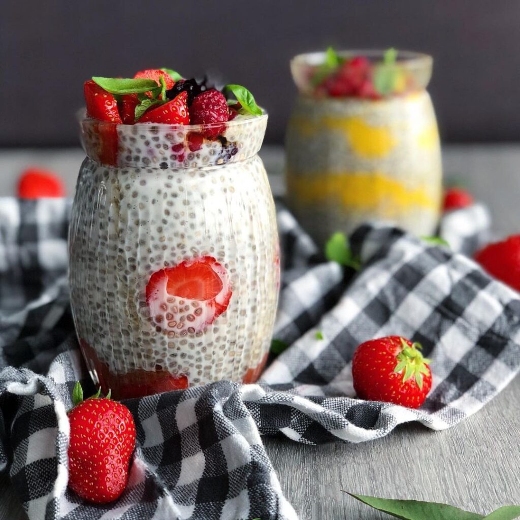 Pudding chia fraise mangue menthe