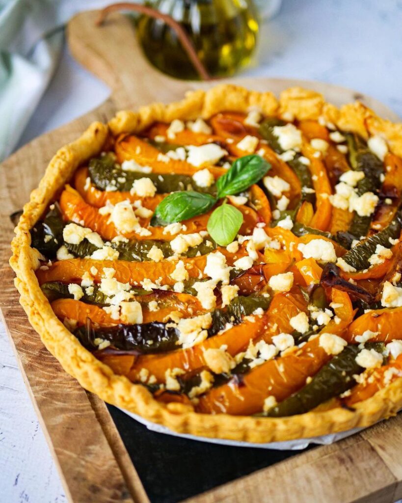 Tarte fine aux poivrons et à la feta