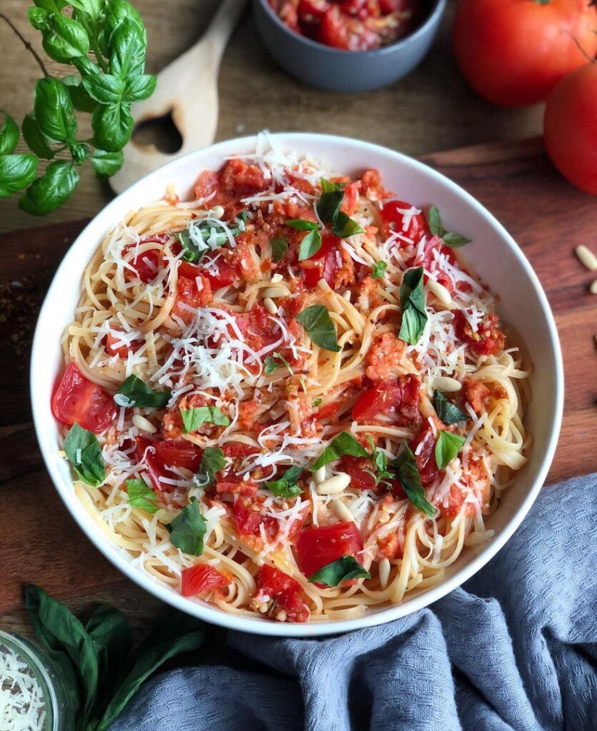 Pâtes au pesto de tomates séchées