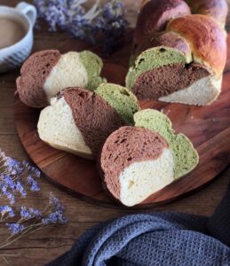 Brioche tricolore