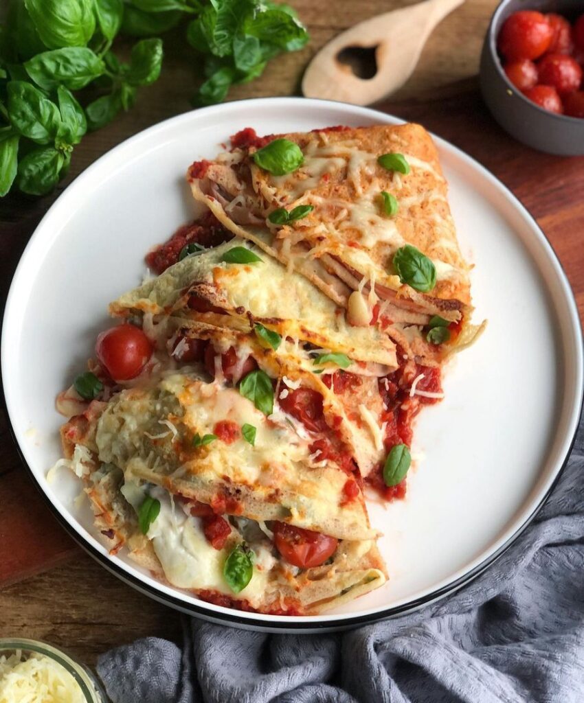 Crêpes  farcies aux aubergines tomates ricotta et mozzarella