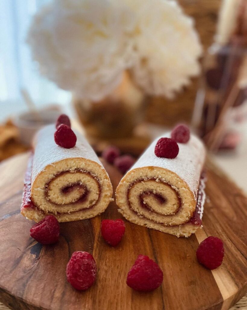 Roulé à la framboise au robot