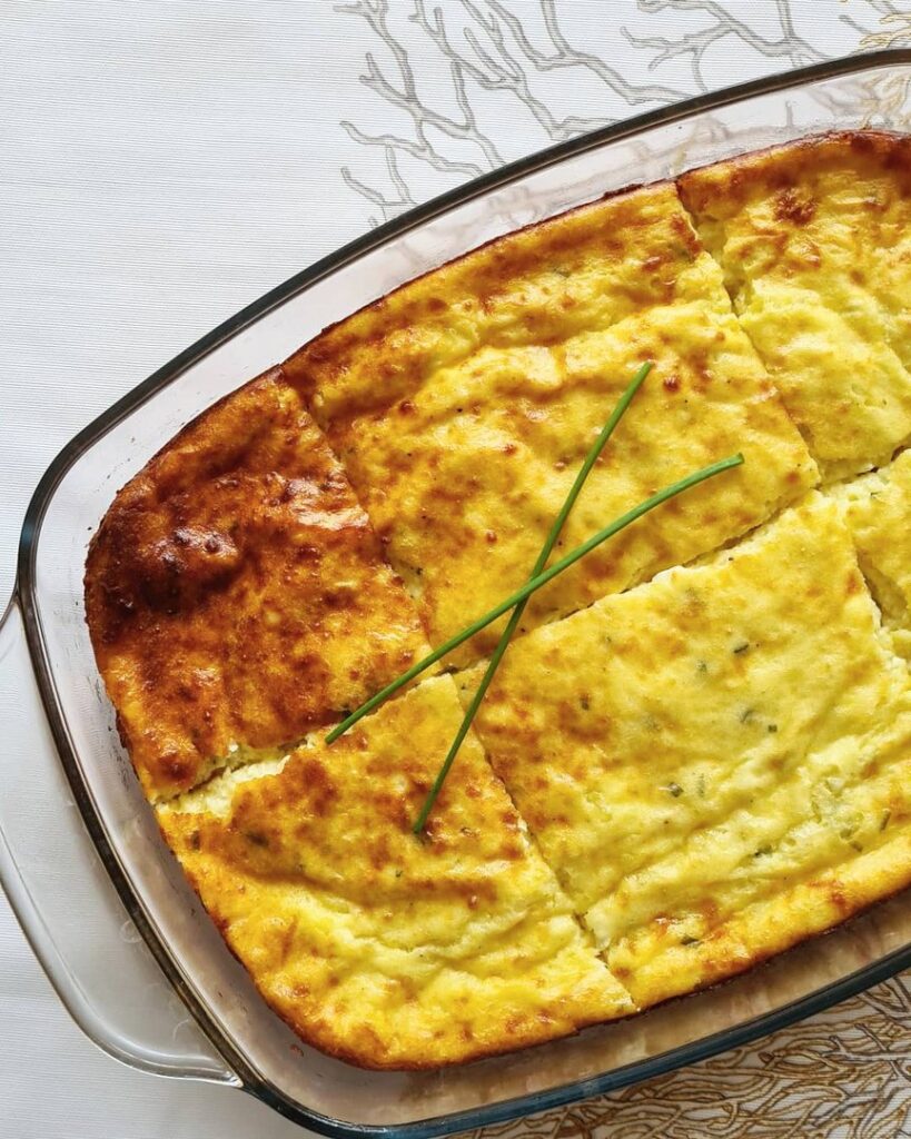 Gratin à la feta et aux œufs