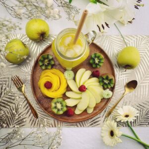 Jus de pomme, mangue et kiwi Jus de pomme, mangue et kiwi