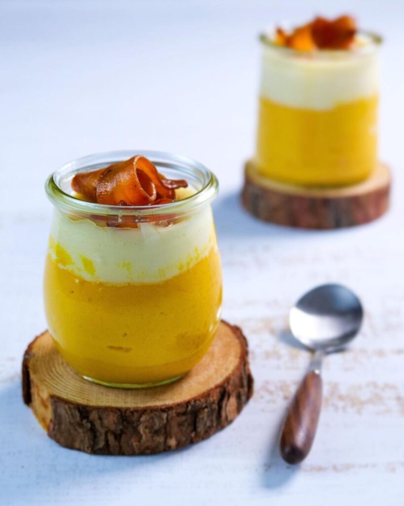 Flan de carottes avec une crème au fromage de chèvre