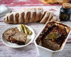 Pâté de campagne aux pignons de pin Pâté de campagne aux pignons de pin