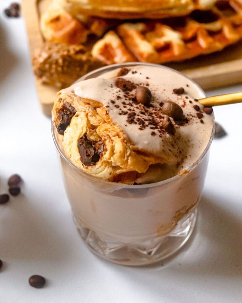 Crème au pain au chocolat façon tiramisu