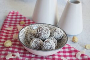 Energy balls fruits rouges et coco Energy balls fruits rouges et coco