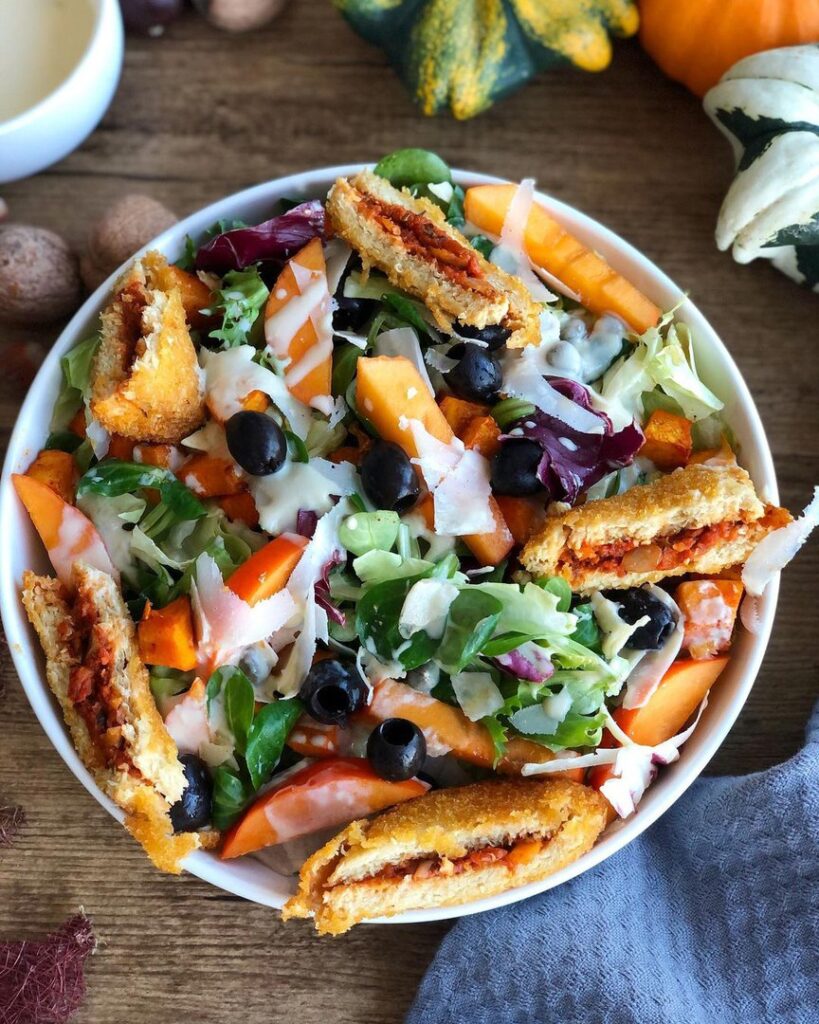 Salade poulet pâné et kaki