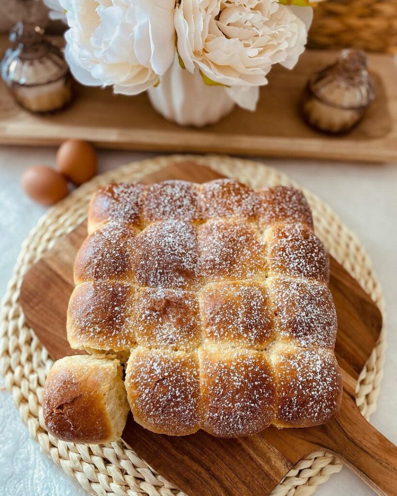 Brioche moelleuse au sucre glace au robot