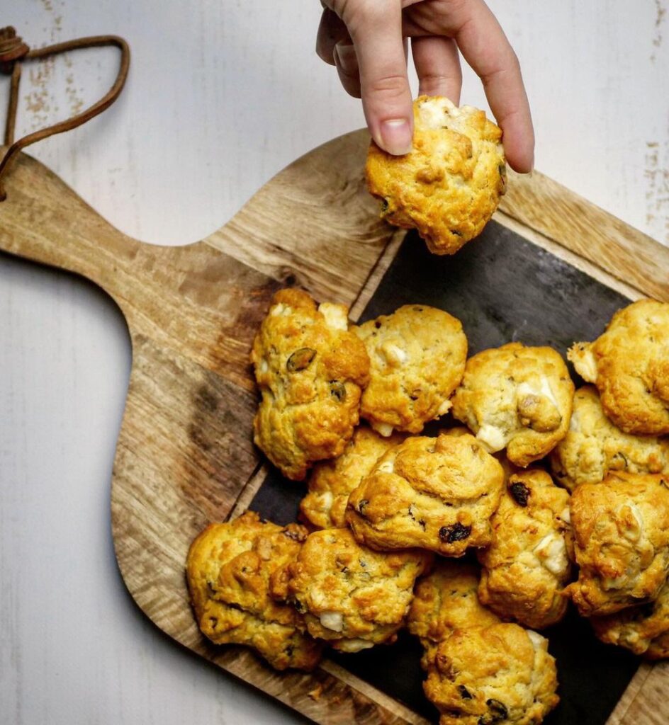 Cookies feta aux olives et aux graines