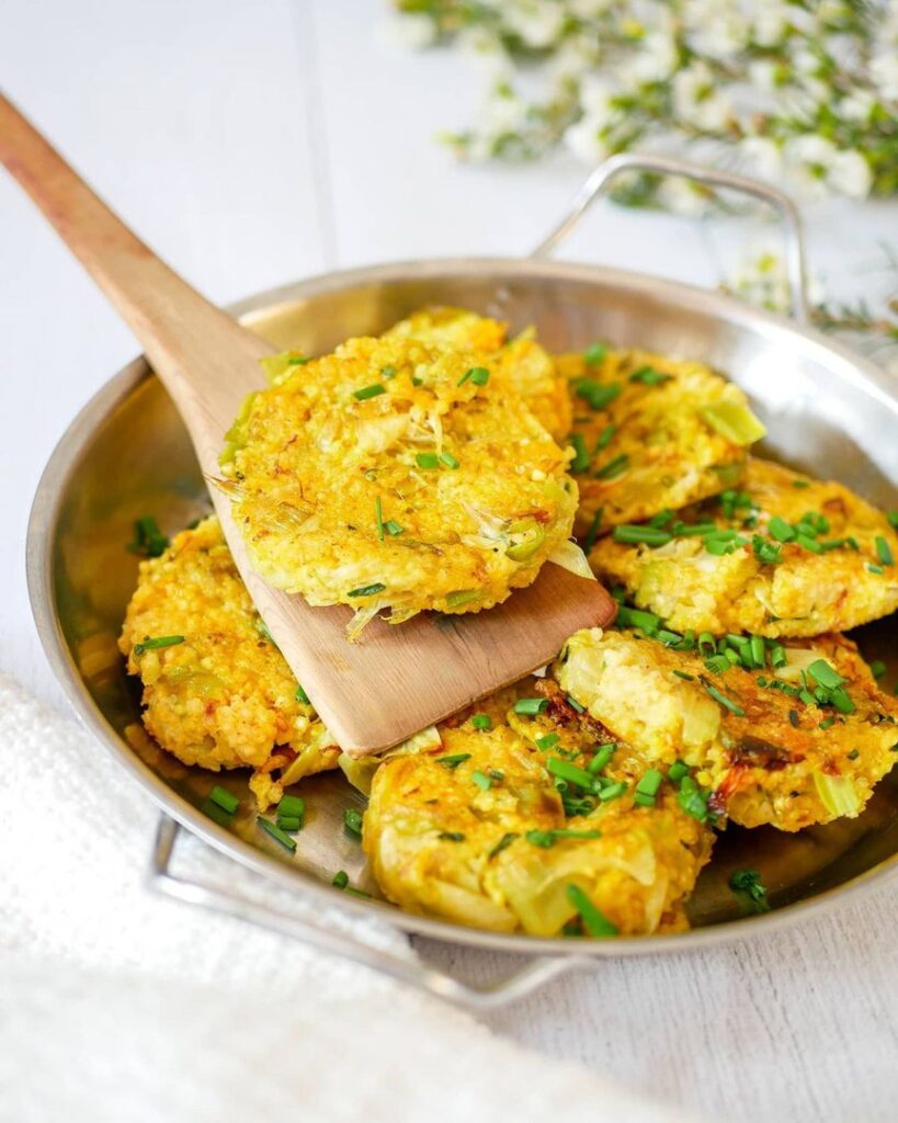 Galettes de millet – poireaux et oignons