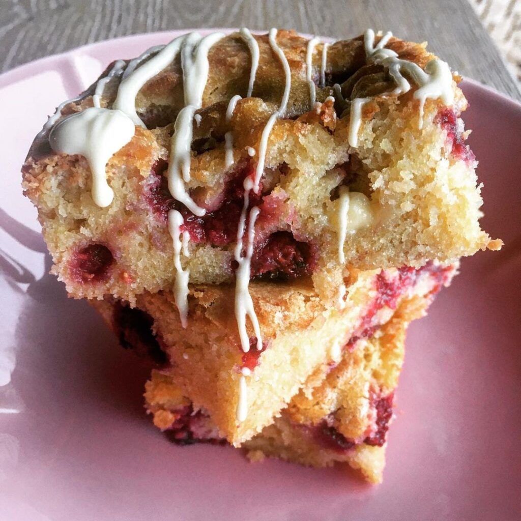 Brownie aux framboises et chocolat blanc