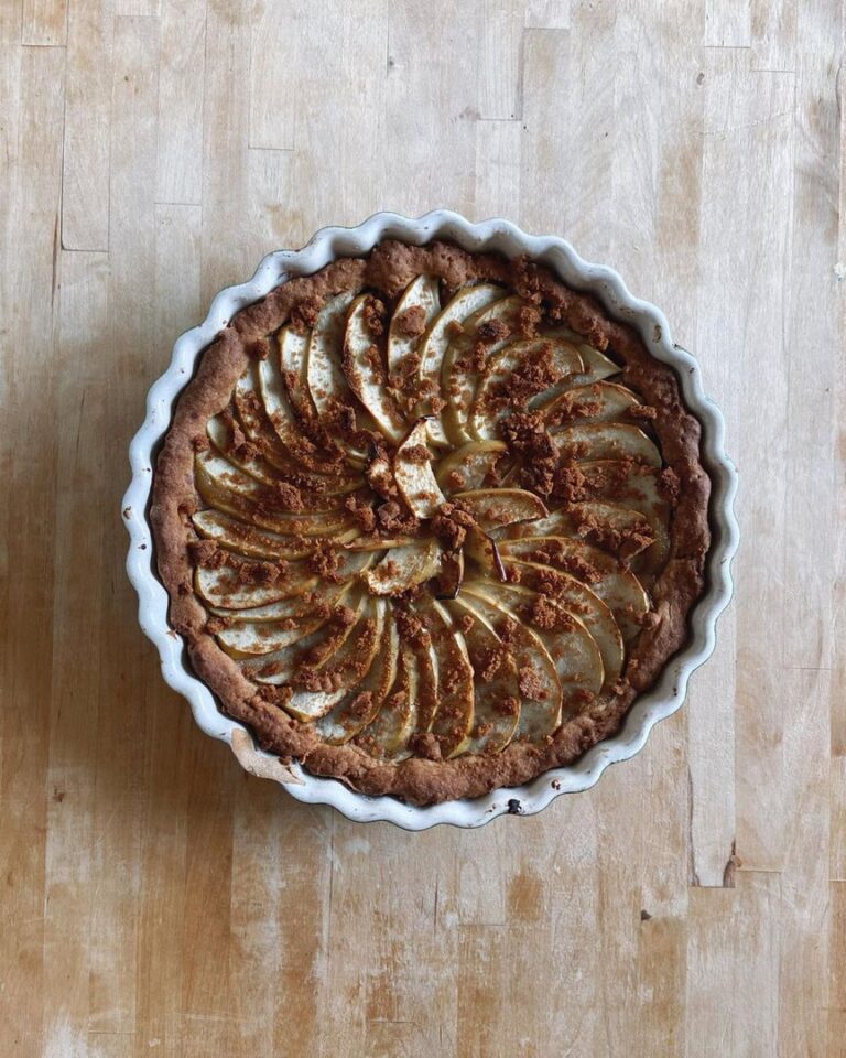 Tarte aux pommes et spéculoos Tarte aux pommes et spéculoos