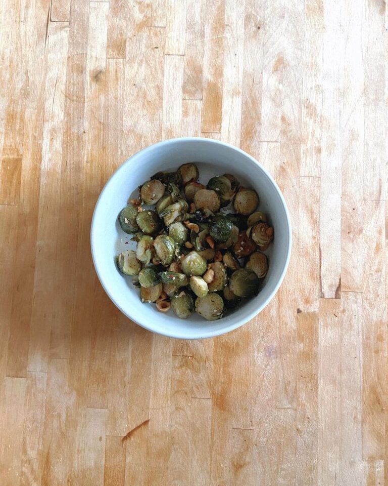 Choux de Bruxelles rôtis aux noisettes