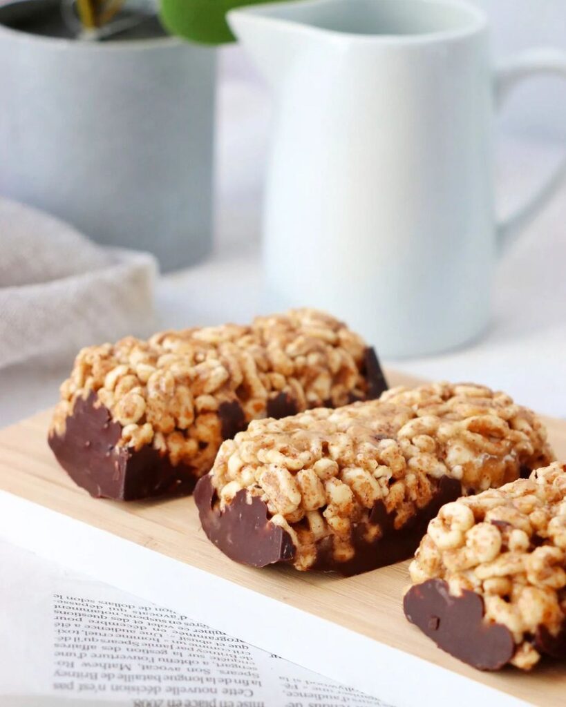 Crispy peanut-choco bars